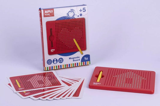 Apli žaidimas „Stebuklinga magnetinė lenta”