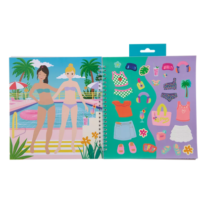 Knygelė su 100 lipdukų Dress up, prie baseino