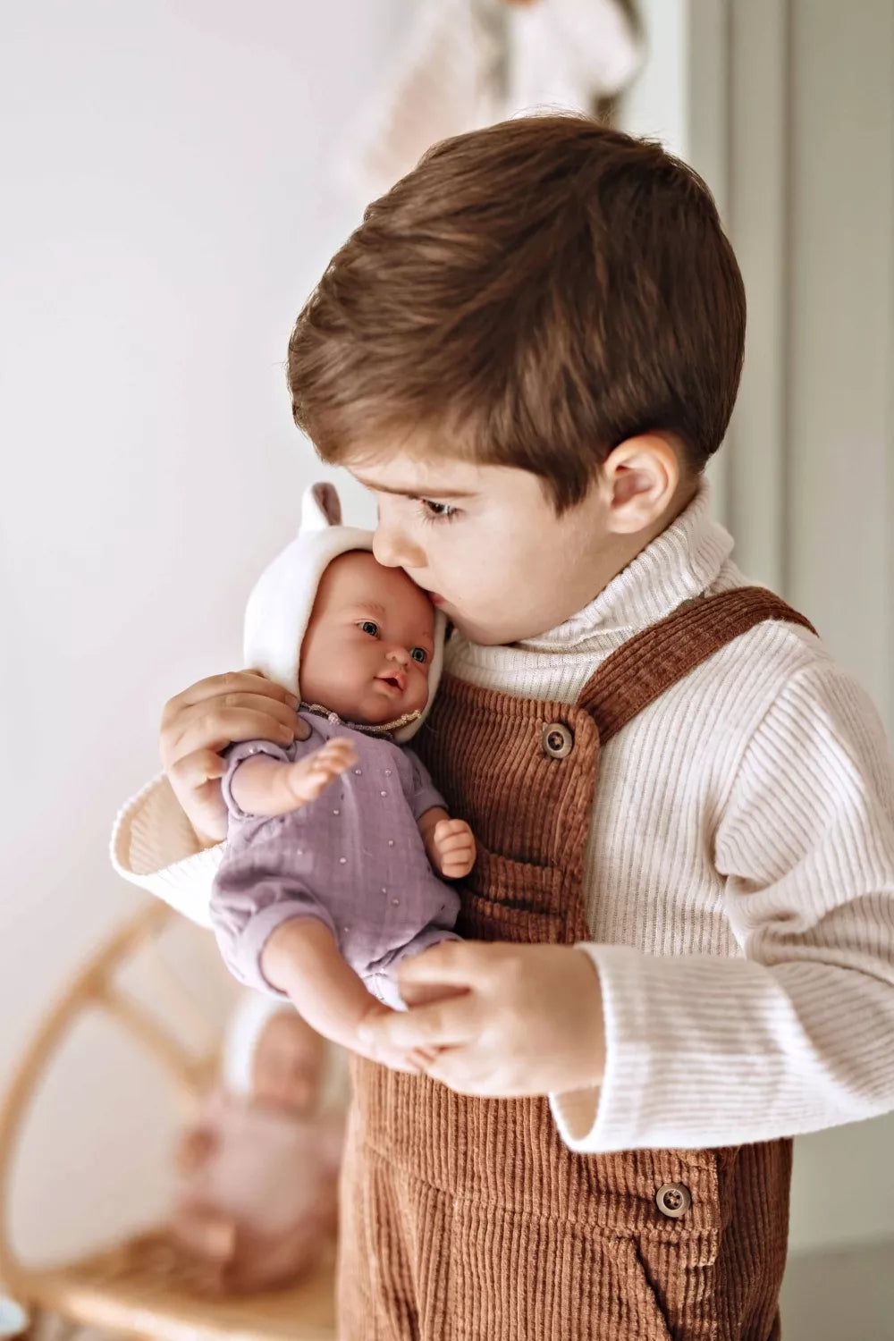 Arias kūdikėlis su vienaragio kepuryte, 28 cm