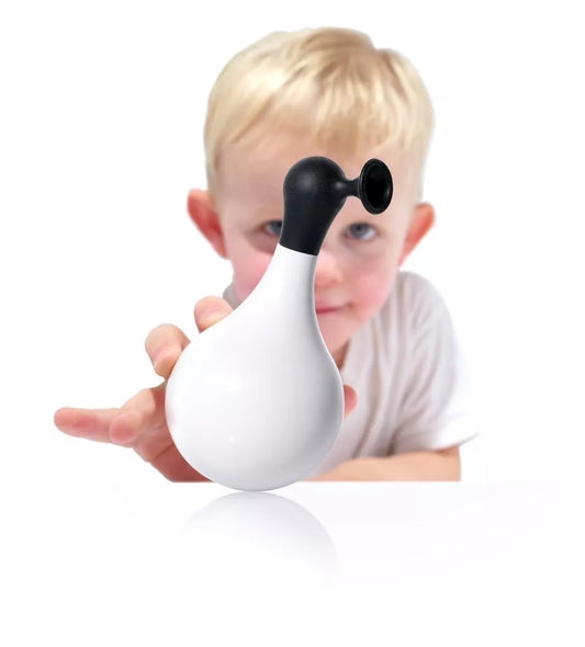 BOI - plaukiantis šokliukas