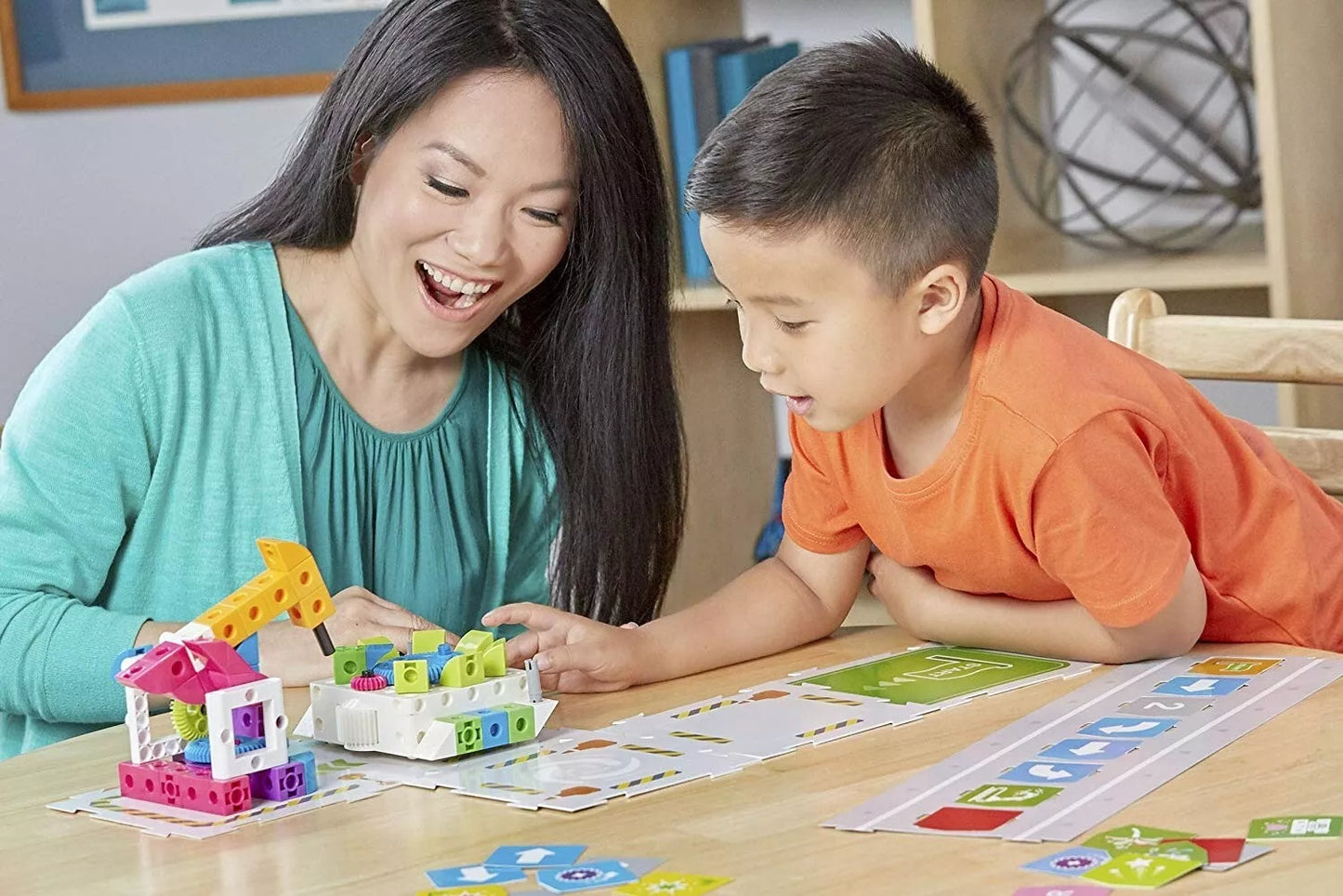 Kids First KODAVIMO ir ROBOTIKOS rinkinys