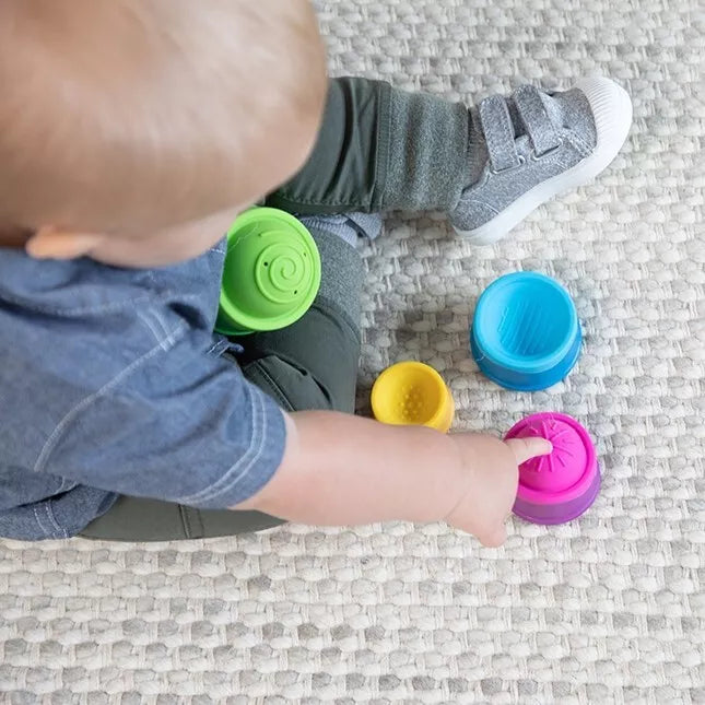 Sensory toy 'Dimpl Stack'