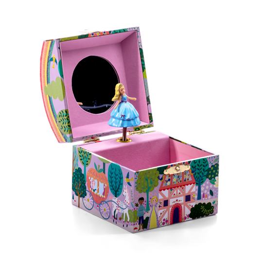 Muzikinė papuošalų dėžutė, Pasakų kupolas