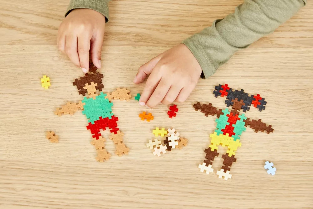 Plus Plus konstruktorius, Pasaulio žmonės, 275 det.